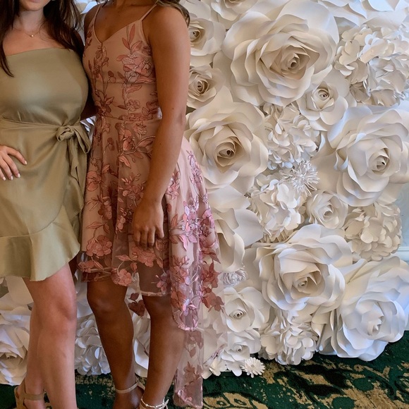 High Low Two Sisters Label Dress - Picture 2 of 2